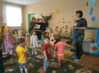 Музыкальное развлечение для детей первой младшей группы «В гости к игрушкам»