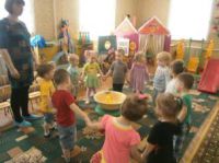 Музыкальное развлечение для детей первой младшей группы «В гости к игрушкам»