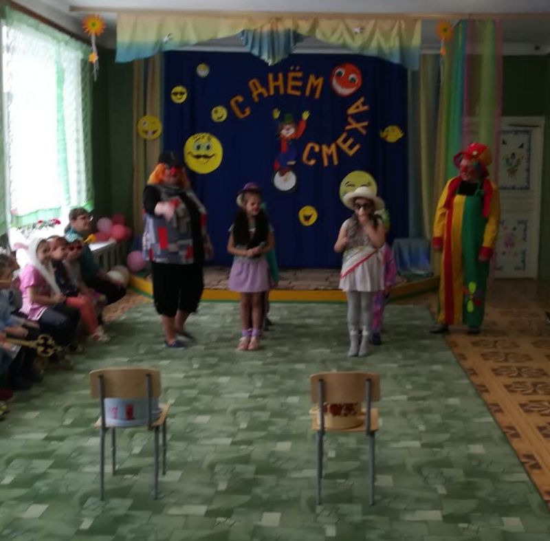 Развлечение в детском саду на тему «1 апреля - День смеха»