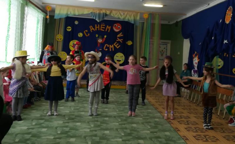 Развлечение в детском саду на тему «1 апреля - День смеха»