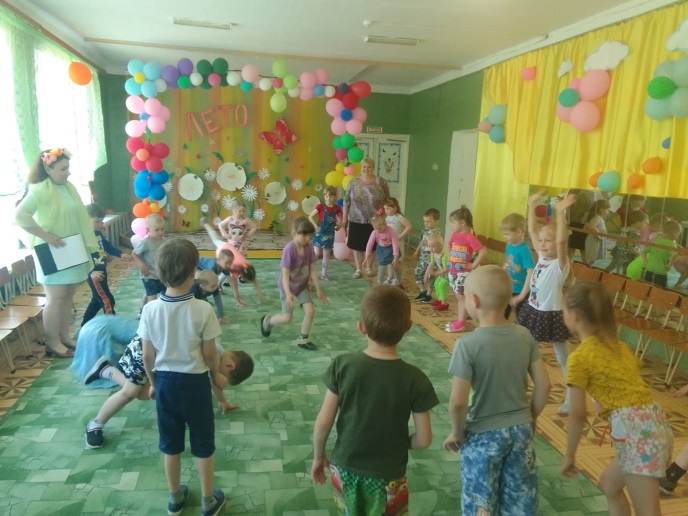 10 июня в детском саду прошло летнее развлечение «В гостях у лесной Феи»