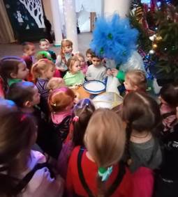 16 января воспитанники нашего детского сада «Белочка» посетили Дворец культуры п. Великоотябрьский